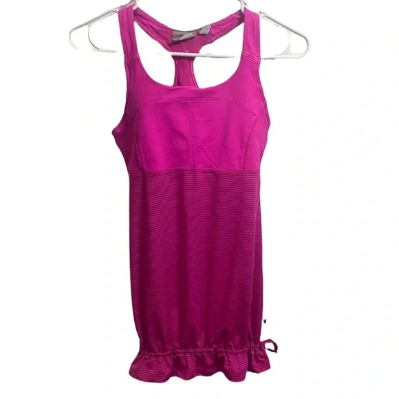 Athleta Skills & Drills Tank - Picture 2 of 8